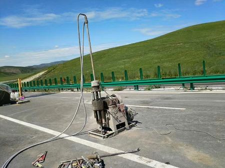 容县公路地基基础注浆加固